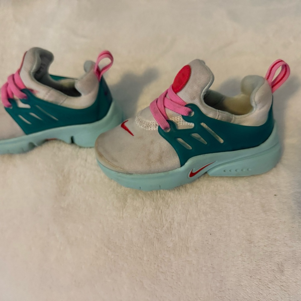 Nike Kids Sneakers - White, Teal, and Pink